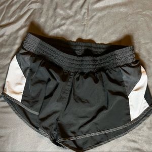 Classic Nike Dri-Fit short